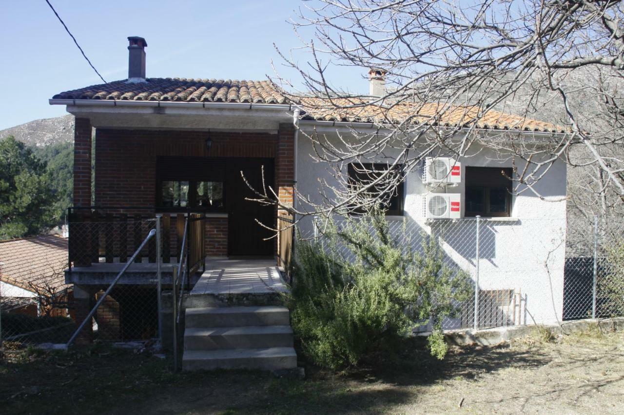 Casa Rural Las Pegueras Avila Bagian luar foto