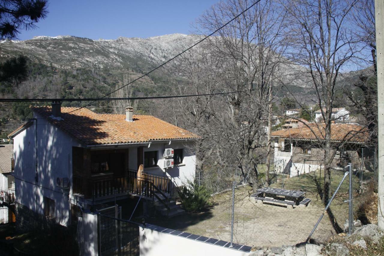 Casa Rural Las Pegueras Avila Bagian luar foto